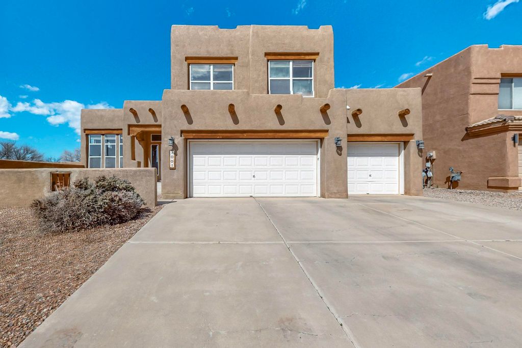 1001 CALLE GARZA NE, Albuquerque, NM 87113