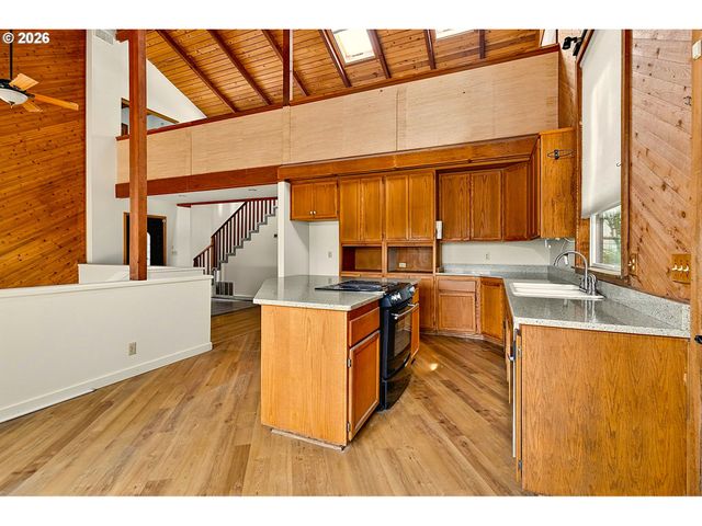 2505 PARK FOREST Dr, Eugene, OR 97405