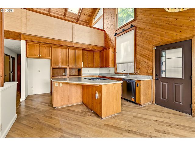 2505 PARK FOREST Dr, Eugene, OR 97405