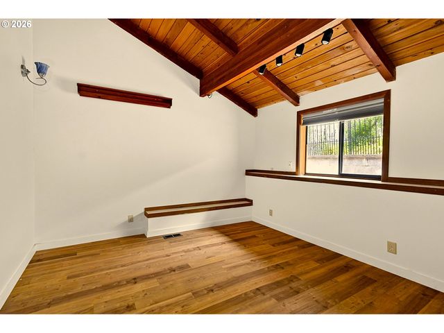 2505 PARK FOREST Dr, Eugene, OR 97405