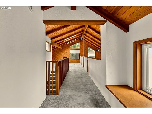 2505 PARK FOREST Dr, Eugene, OR 97405
