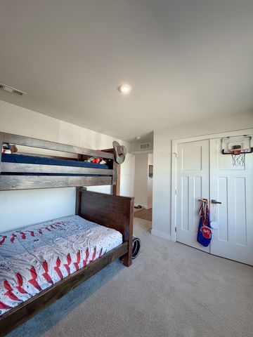 856 Wilkinson Ln, White House, TN 37188