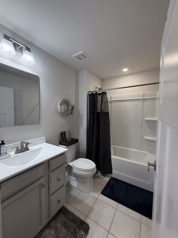 856 Wilkinson Ln, White House, TN 37188