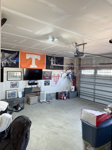 856 Wilkinson Ln, White House, TN 37188