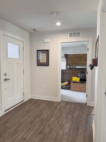 856 Wilkinson Ln, White House, TN 37188