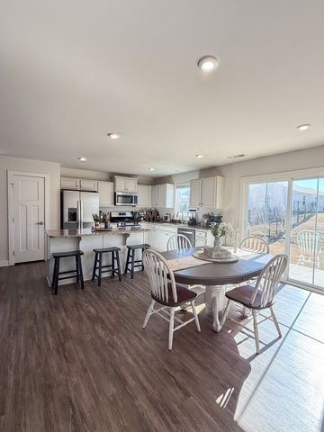 856 Wilkinson Ln, White House, TN 37188