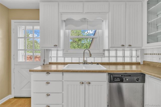 350 Balsam Street, Lakewood, CO 80226