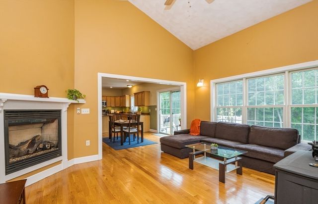 536 Newburyport Tpke, Rowley, MA 01969