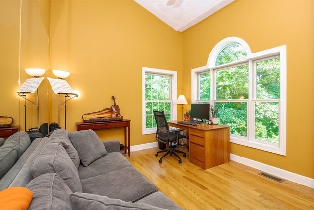 536 Newburyport Tpke, Rowley, MA 01969