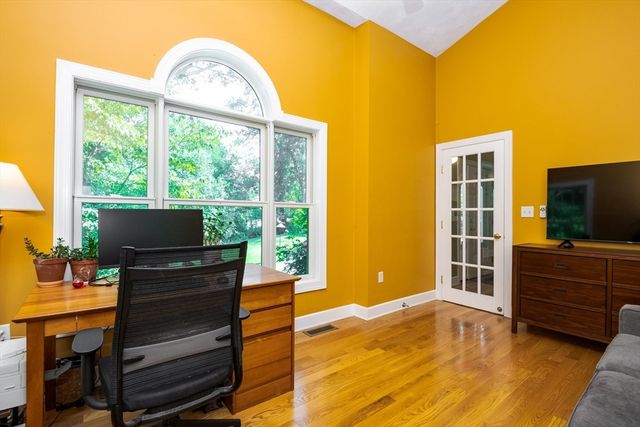 536 Newburyport Tpke, Rowley, MA 01969