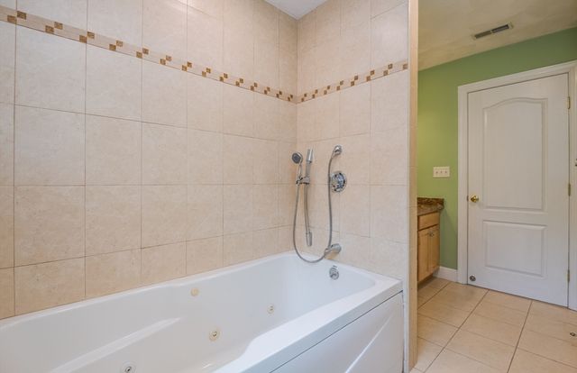 536 Newburyport Tpke, Rowley, MA 01969