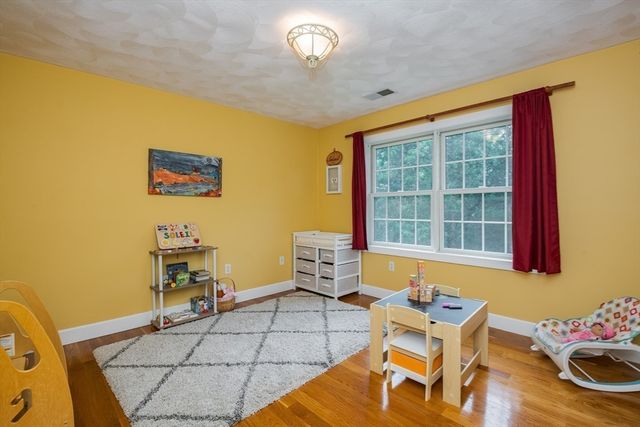 536 Newburyport Tpke, Rowley, MA 01969