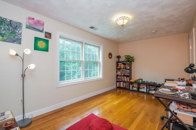 536 Newburyport Tpke, Rowley, MA 01969
