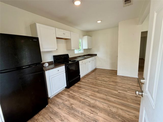 2303 Deer Path Drive, Dallas, TX 75216