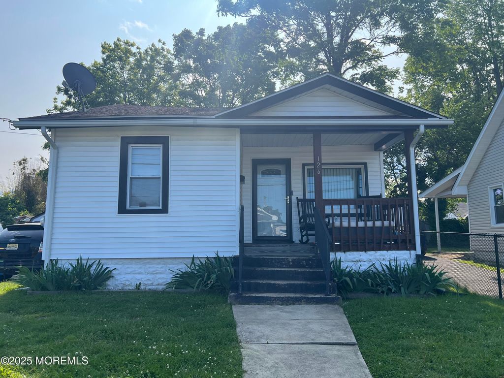 126 Leonard Avenue, Neptune Township, NJ 07753