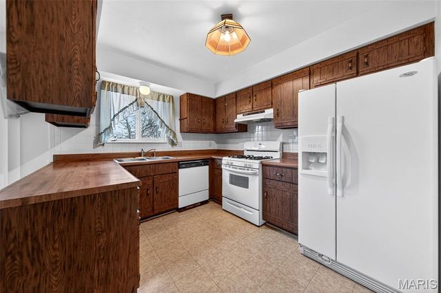 2149 Windemere Drive, Unincorporated, MO 63052