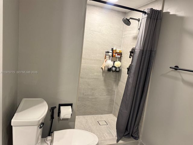 364 Fairway Cir 42, Weston, FL 33326