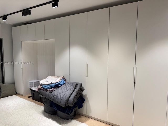 364 Fairway Cir 42, Weston, FL 33326