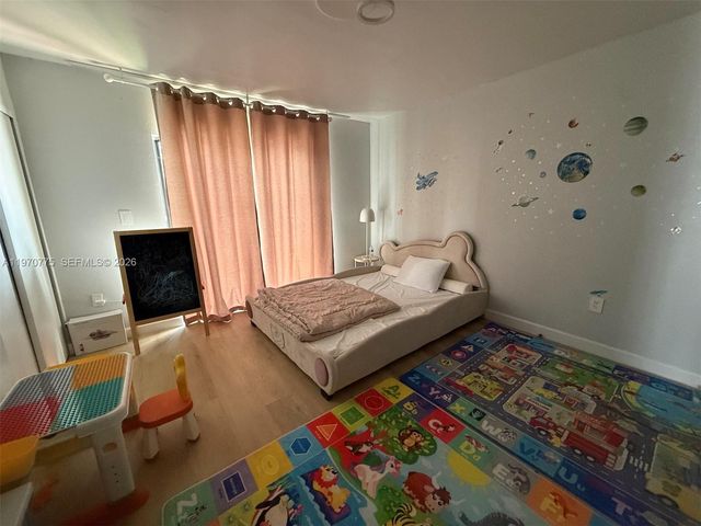 364 Fairway Cir 42, Weston, FL 33326