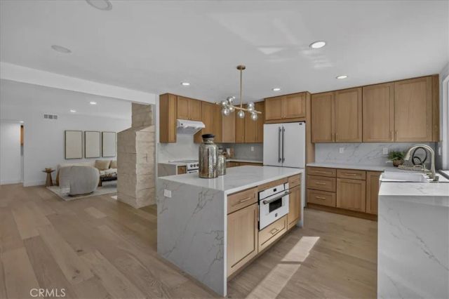 6 Recodo, Irvine, CA 92620
