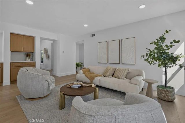 6 Recodo, Irvine, CA 92620