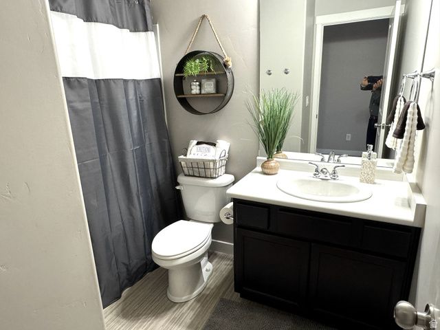 5695 W RED RIDGE LN, West Valley City, UT 84118