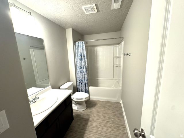 5695 W RED RIDGE LN, West Valley City, UT 84118