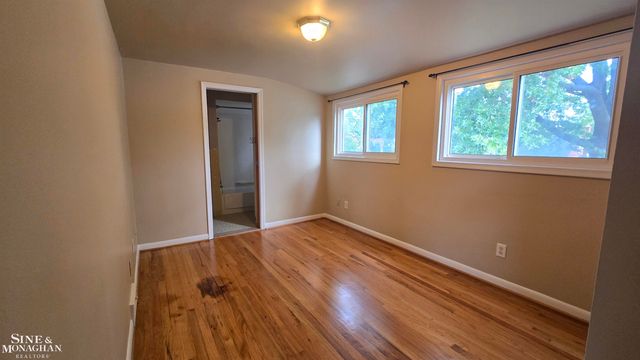 21553 Newcastle Road, Harper Woods, MI 48225