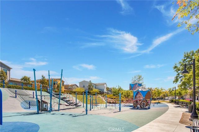 245 Alienta Lane, Rancho Mission Viejo, CA 92694