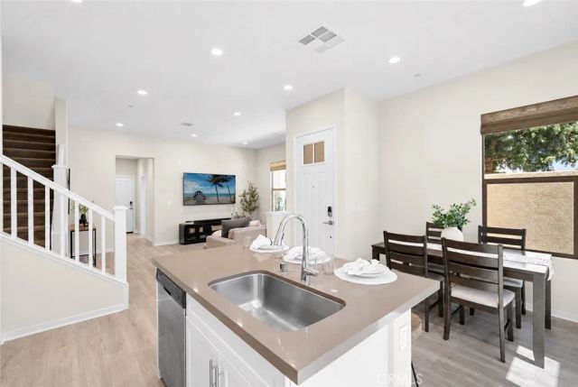 245 Alienta Lane, Rancho Mission Viejo, CA 92694