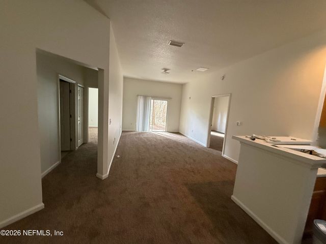 6099 MAGGIES Circle 104, Jacksonville, FL 32244