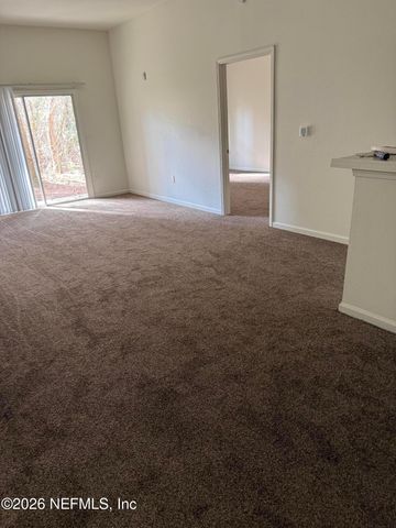 6099 MAGGIES Circle 104, Jacksonville, FL 32244