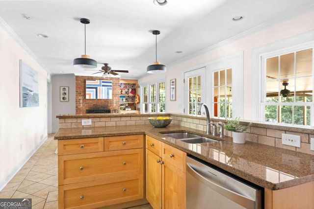 2480 Flair Knoll Drive NE, Atlanta, GA 30345