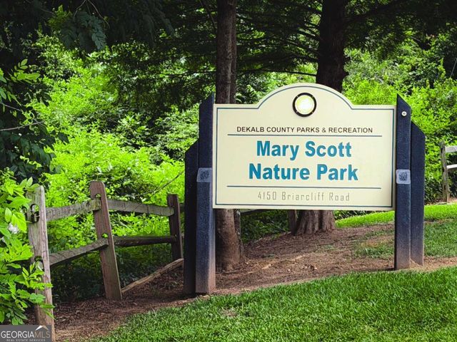 2480 Flair Knoll Drive NE, Atlanta, GA 30345
