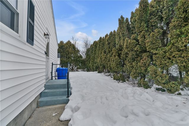 49 Ames Street, Pawtucket, RI 02861