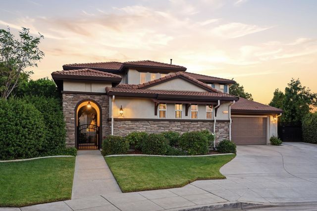6551 E Orleans Avenue, Fresno, CA 93727