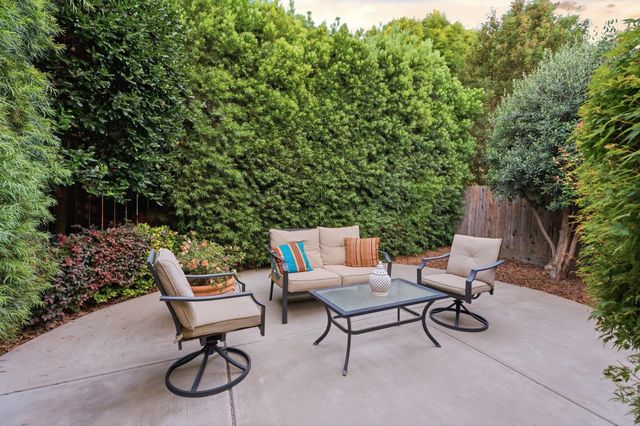 6551 E Orleans Avenue, Fresno, CA 93727