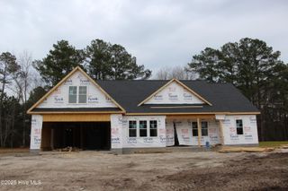 318 Bobbys Drive, Newport, NC 28570