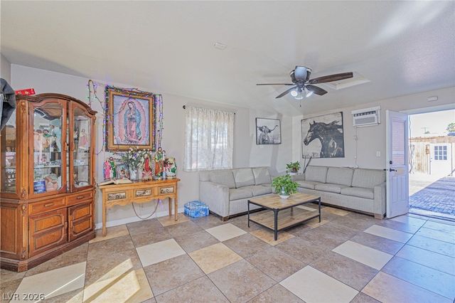 4606 Powell Avenue, Las Vegas, NV 89121