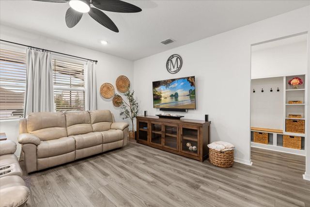 2294 ENDEAVOR WAY, Clermont, FL 34715