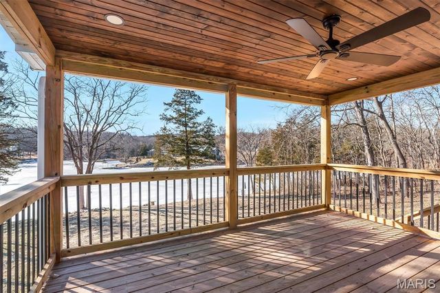 4260 N Shore Drive, Hillsboro, MO 63050