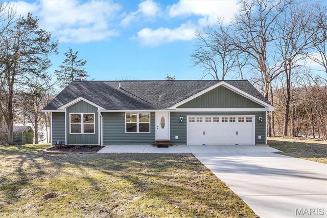 4260 N Shore Drive, Hillsboro, MO 63050