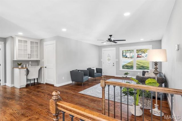 4260 N Shore Drive, Hillsboro, MO 63050