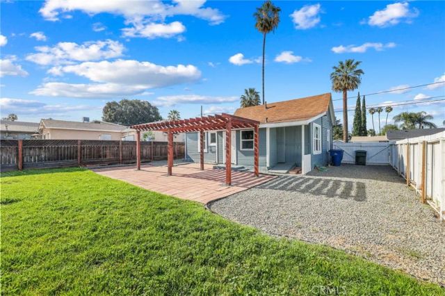 3875 Everest, Riverside, CA 92503
