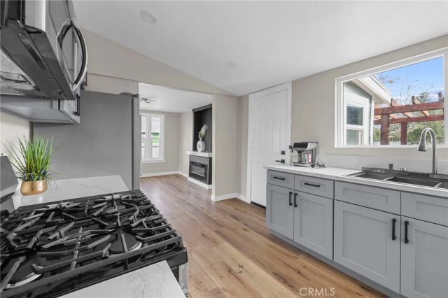 3875 Everest, Riverside, CA 92503