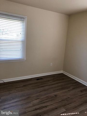 104 LARK LN, Stafford, VA 22556