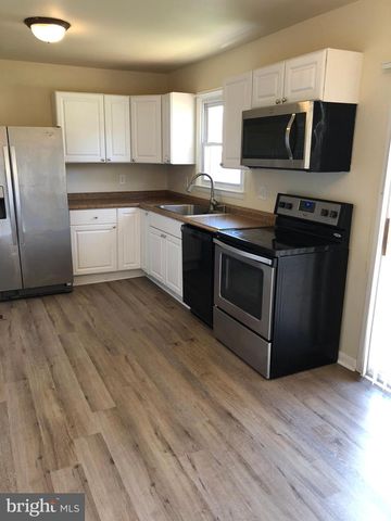 104 LARK LN, Stafford, VA 22556