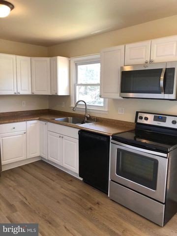 104 LARK LN, Stafford, VA 22556