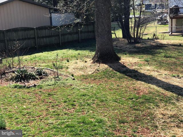 104 LARK LN, Stafford, VA 22556