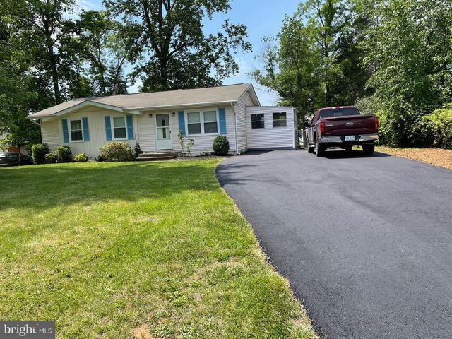 104 LARK LN, Stafford, VA 22556